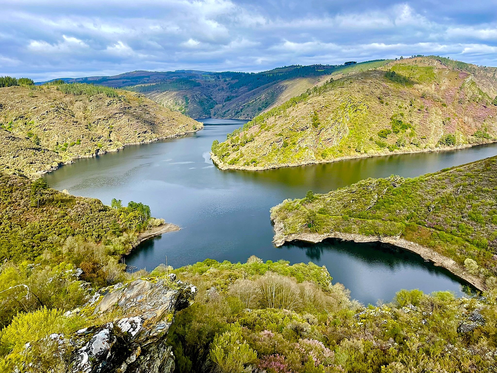 casa-mina-rula-paisaje-de-agua-rio-mino-vinedos-heroicos