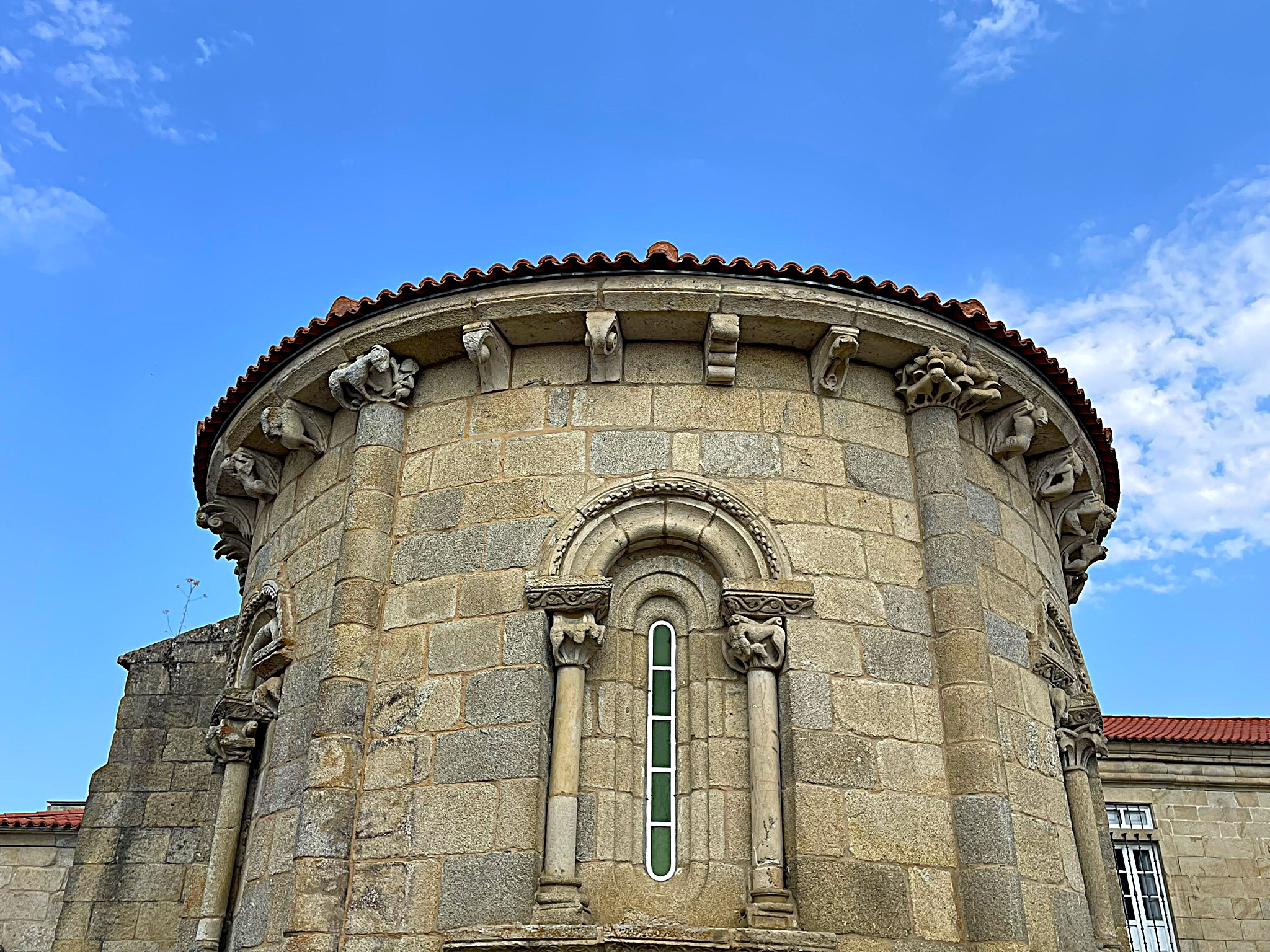 iglesias-románicas-ribeira-sacra-casa-mina-rula-3