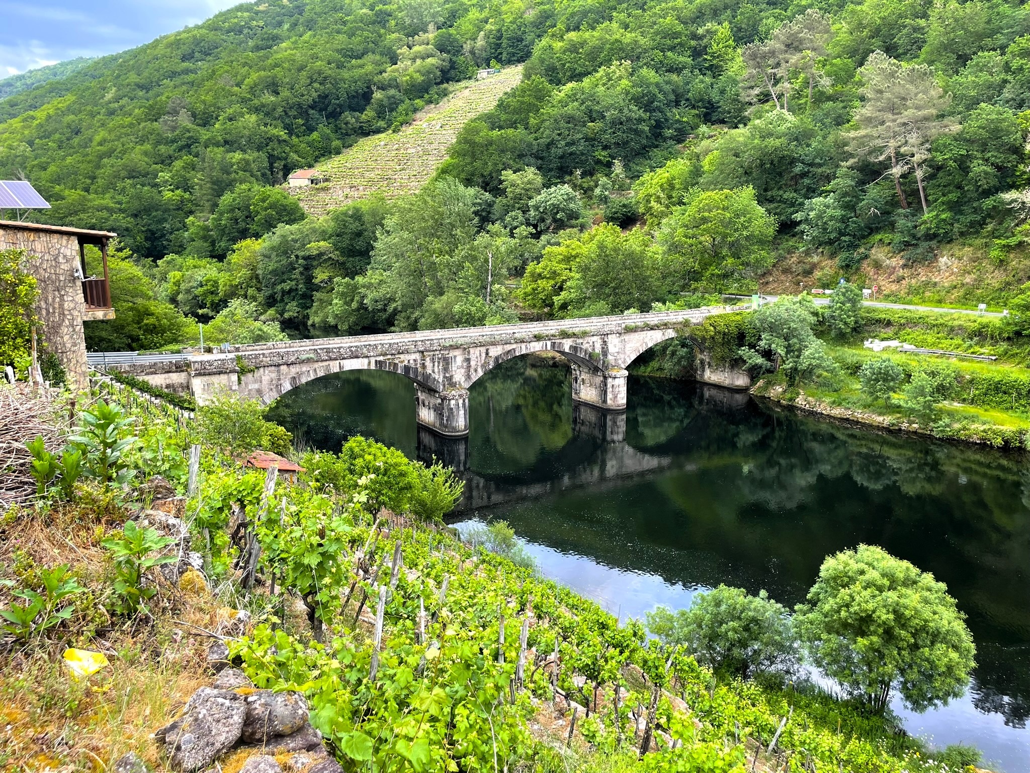 puente-historico-de-san-fiz-ribeira-sacra-rio-sil
