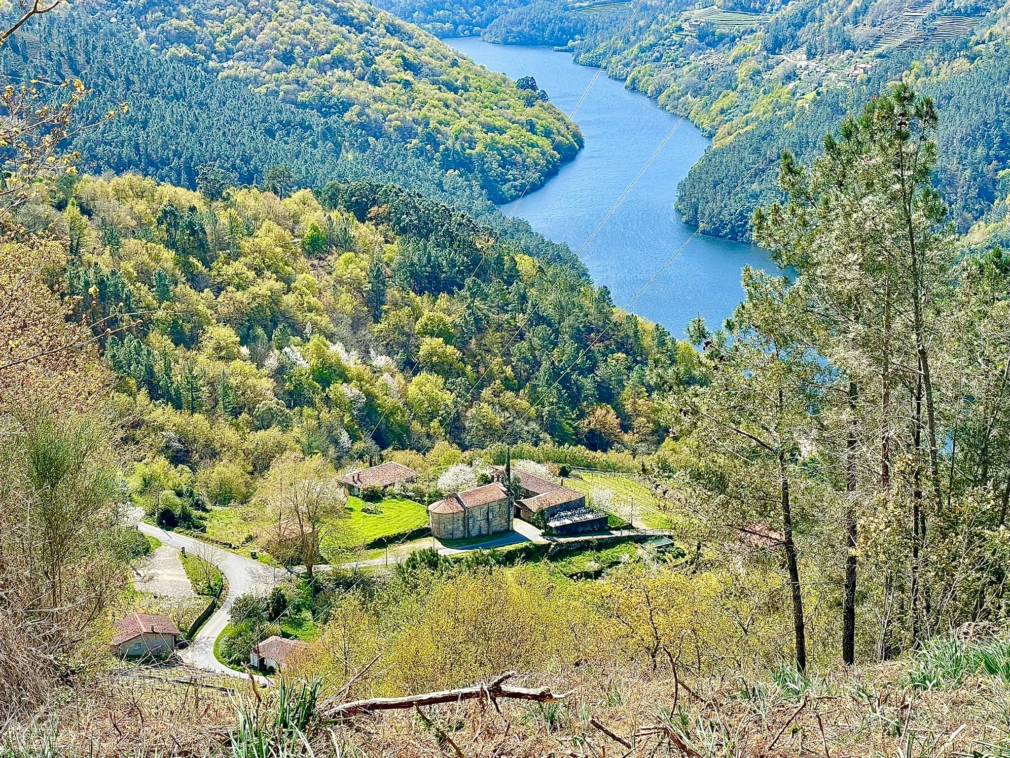 vistas-mirador-cabo-do-mundo-i-rio-mino-ribeira-sacra