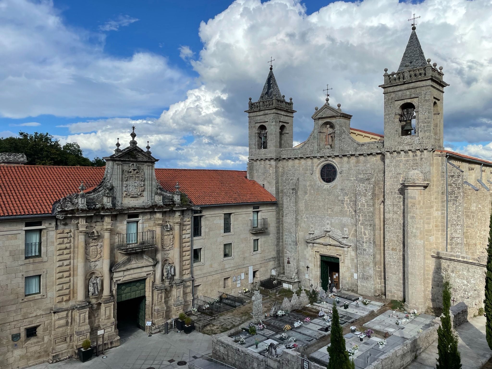 casa-mina-rula-iglesia-monasterio-santo-estevo-ribas-de-sil