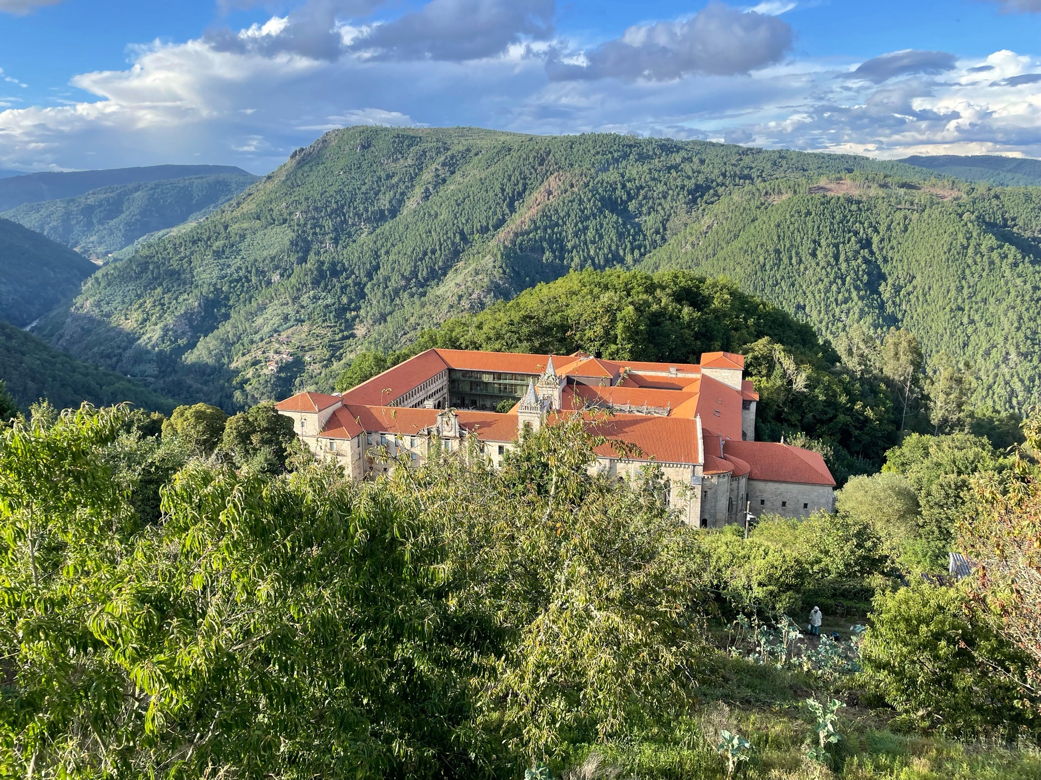 casa-mina-rula-ruta-senderismo-mirador-penedos-do-castro-santo-estevo-ribas-de-sil