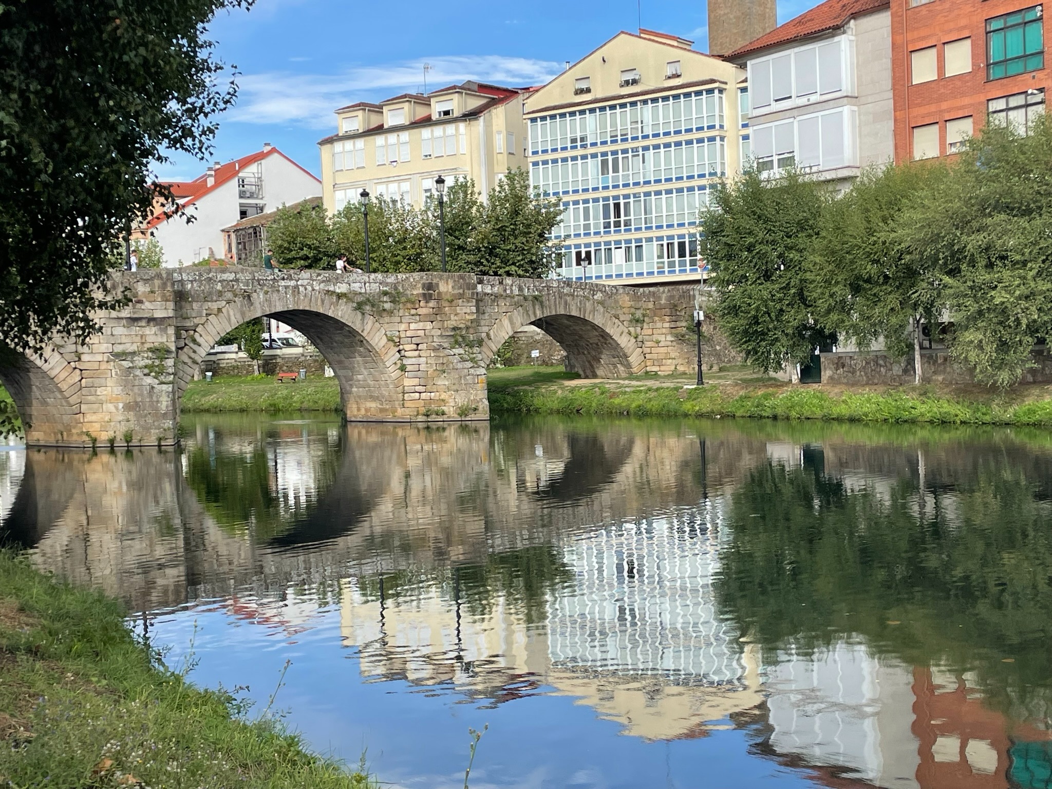 puente-medieval-rio-cabe-monforte